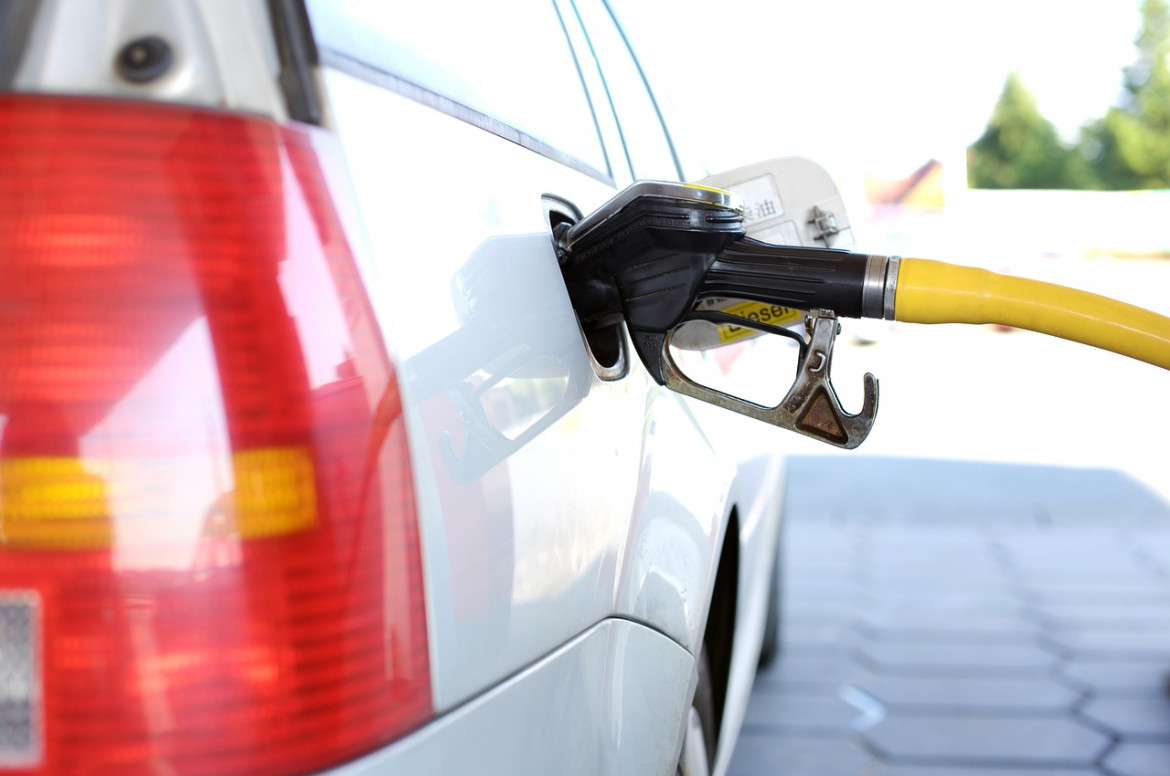 Benzin teurer, Diesel günstiger als in der Vorwoche