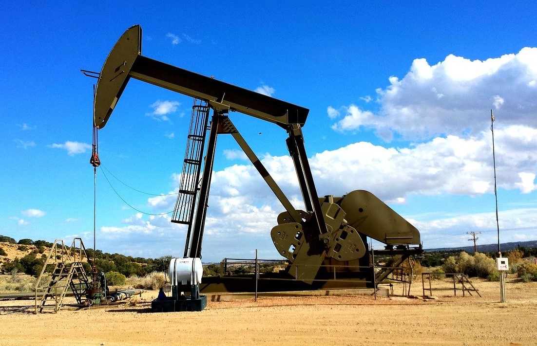 Ölpreise gehen mit Aufschlägen in die neue Woche 