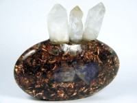 Lichtscheibe mit Bergkristallen