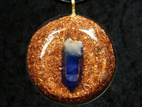 Aqua Aura Kristall-Amulett