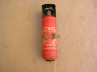 Auto-Feuerlöscher / DDR