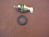 Unterlage für Schloß Kofferklappe schwarz  / 353/1,3