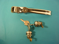 Türgriff mit Schloß/Tankkl./Kofferkl./311/312