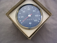 Tachometer mit Chromring / 120 kmh