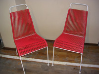 2 Stück Spagetti-Stühle