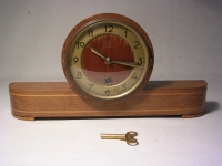 Wohnzimmer-Uhr / 50er Jahre
