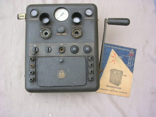 Zündkerzen Universal-Prüfgerät