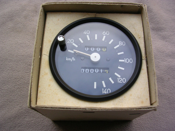 Tachometer mit Tageskilometeranzeige