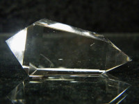 Klarer Vogel Cut Kristall 4-seitig