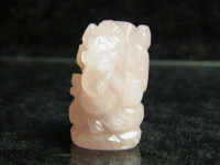 Ganesha Figur aus Rosenquarz