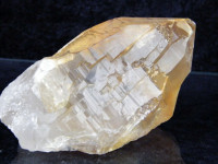 Bergkristall XL mit Golden Healer aus Pakistan