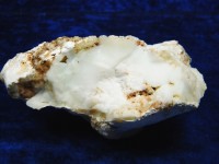 Weißer Opal