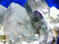Rauchquarz Stufe mit weißen Orthoklas Kristallen aus Namibia