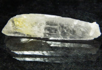 Natur-Bergkristall Spitze mit gelbem Phantom