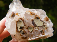 Bergkristallstufe mit Peridot aus Brasilien