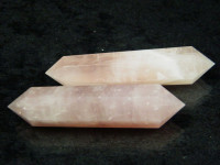 Rosenquarz Doppelender Kristall 10cm
