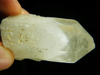 Bergkristall mit weißem Phantom aus China