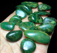 Smaragd Trommelstein