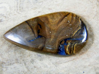 Opal Cabochon poliert