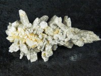 Bergkristallstufe mit Chlorit und Rutil aus Pakistan