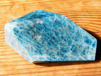 Blauer Apatit Freeform