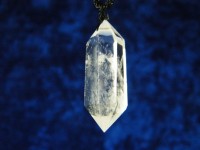 Großer Doppelender-Bergkristall-Anhänger vom Himalaya