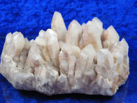 Große Phantom-Bergkristallstufe aus Madagaskar