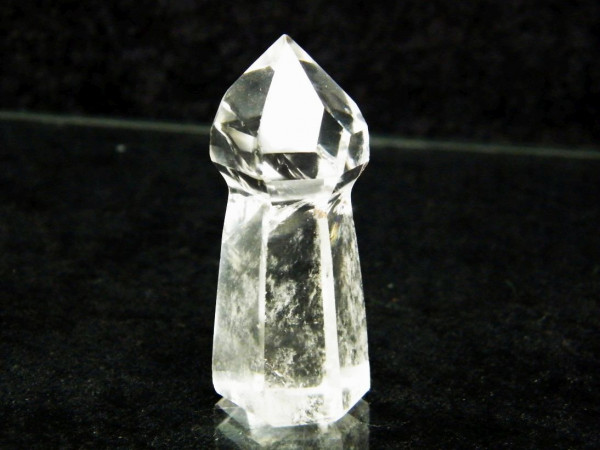 Großer Zepter-Bergkristall poliert