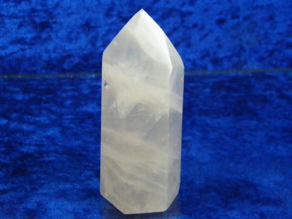 Rosenquarz Kristall poliert 10cm