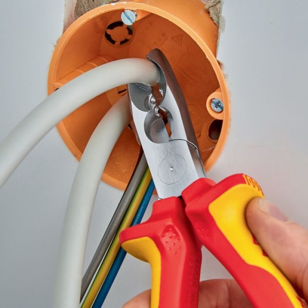 Abmantelungszange L.165mm verchr.Mehrkomp.-Hüllen KNIPEX