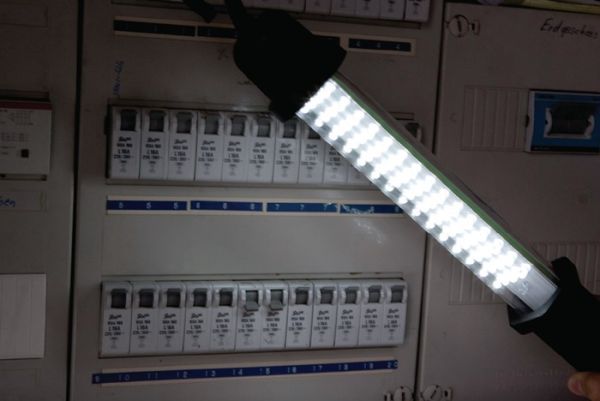 LED-Akkustableuchte m.60 LEDs NiMH SCHWABE AS