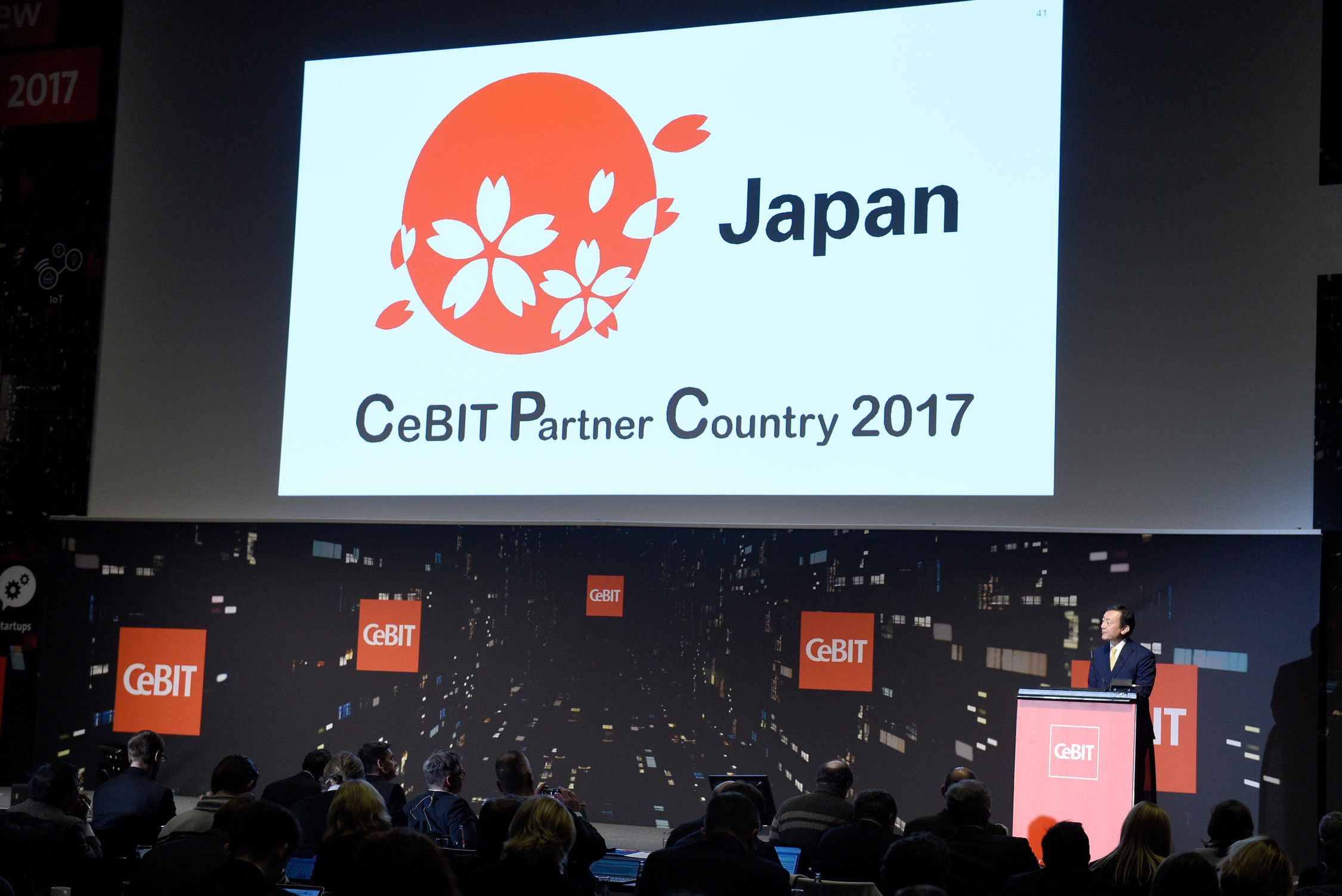 CeBIT macht Digitalisierung in der Anwendung erlebbar 